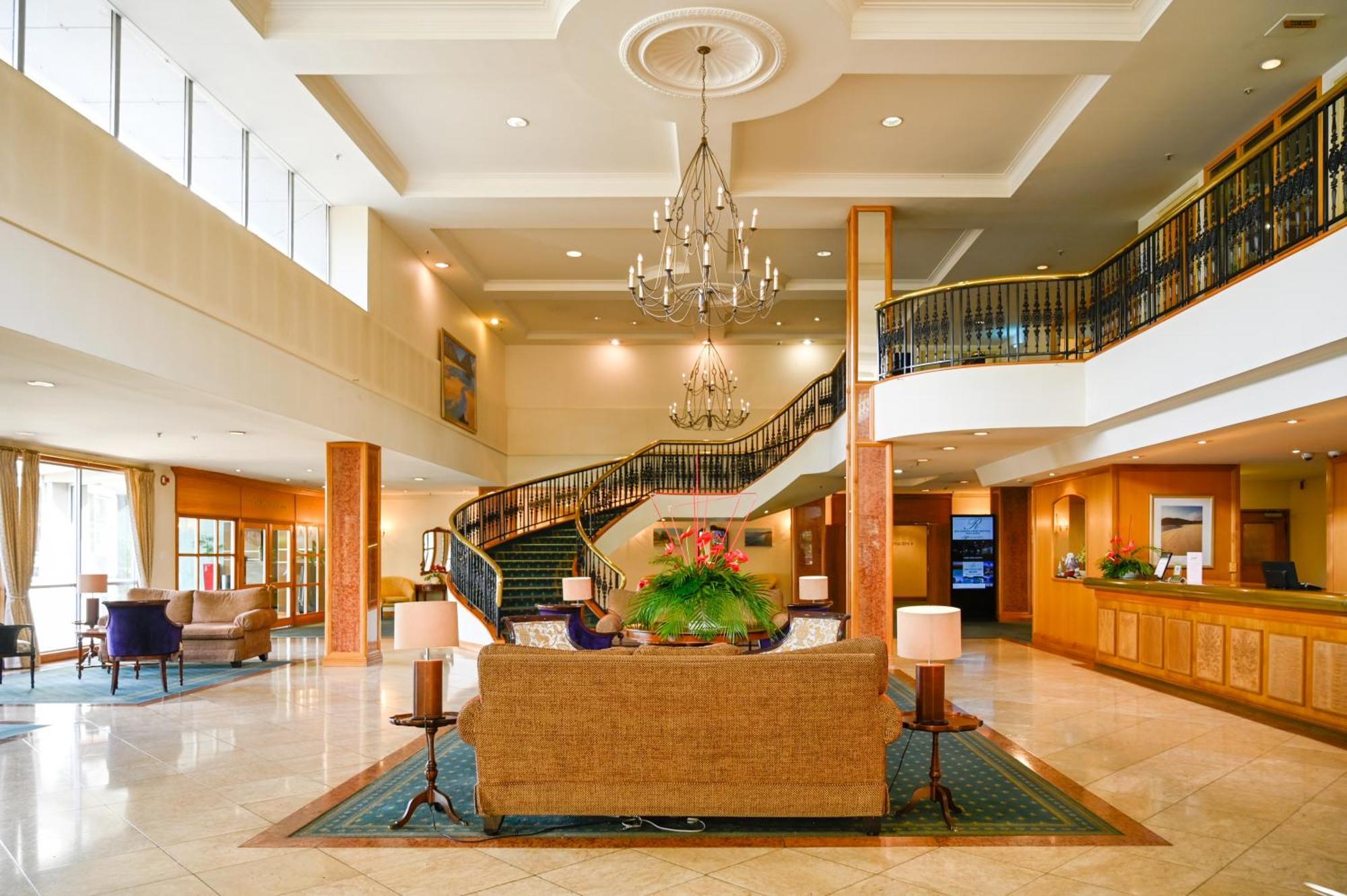 Rutherford Hotel Nelson - A Heritage Hotel Екстериор снимка