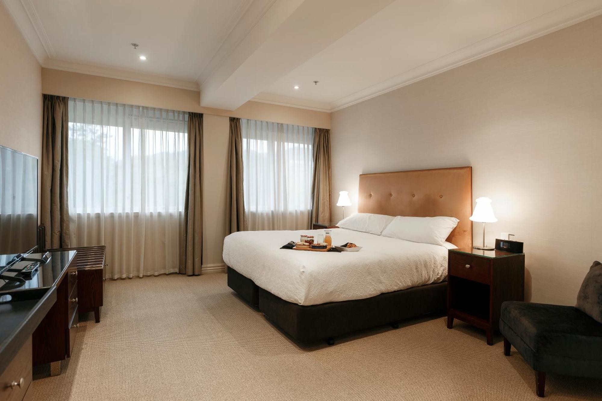 Rutherford Hotel Nelson - A Heritage Hotel Екстериор снимка